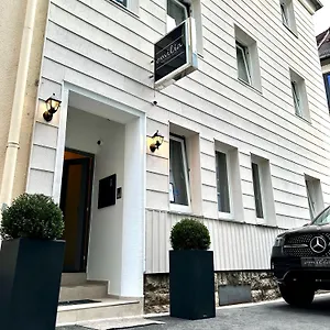 Hotel Emilia, Wurzburg